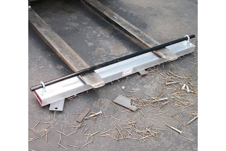 Shields Magnetics ALT72 Type ALT Magnetic Sweeper, 72"