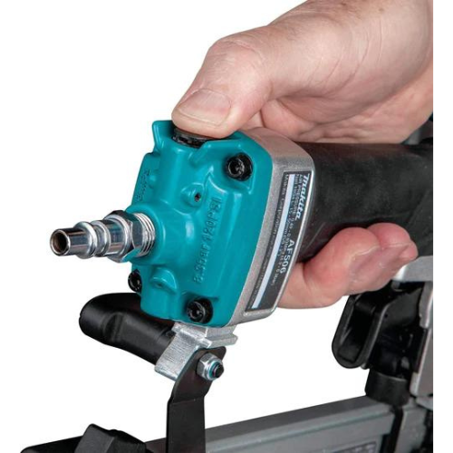 Makita MAC100QK1 Quiet Series 1/2 HP, 1 Gallon Compact, Oil‘Free, Electric Air Compressor, and 18 Gauge Brad Nailer Combo Kit