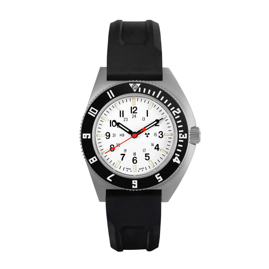 Marathon WW194001SS-0530 Arctic Edition SSNAV Steel Navigator Quartz (41mm) White Dial / Black Rubber Strap