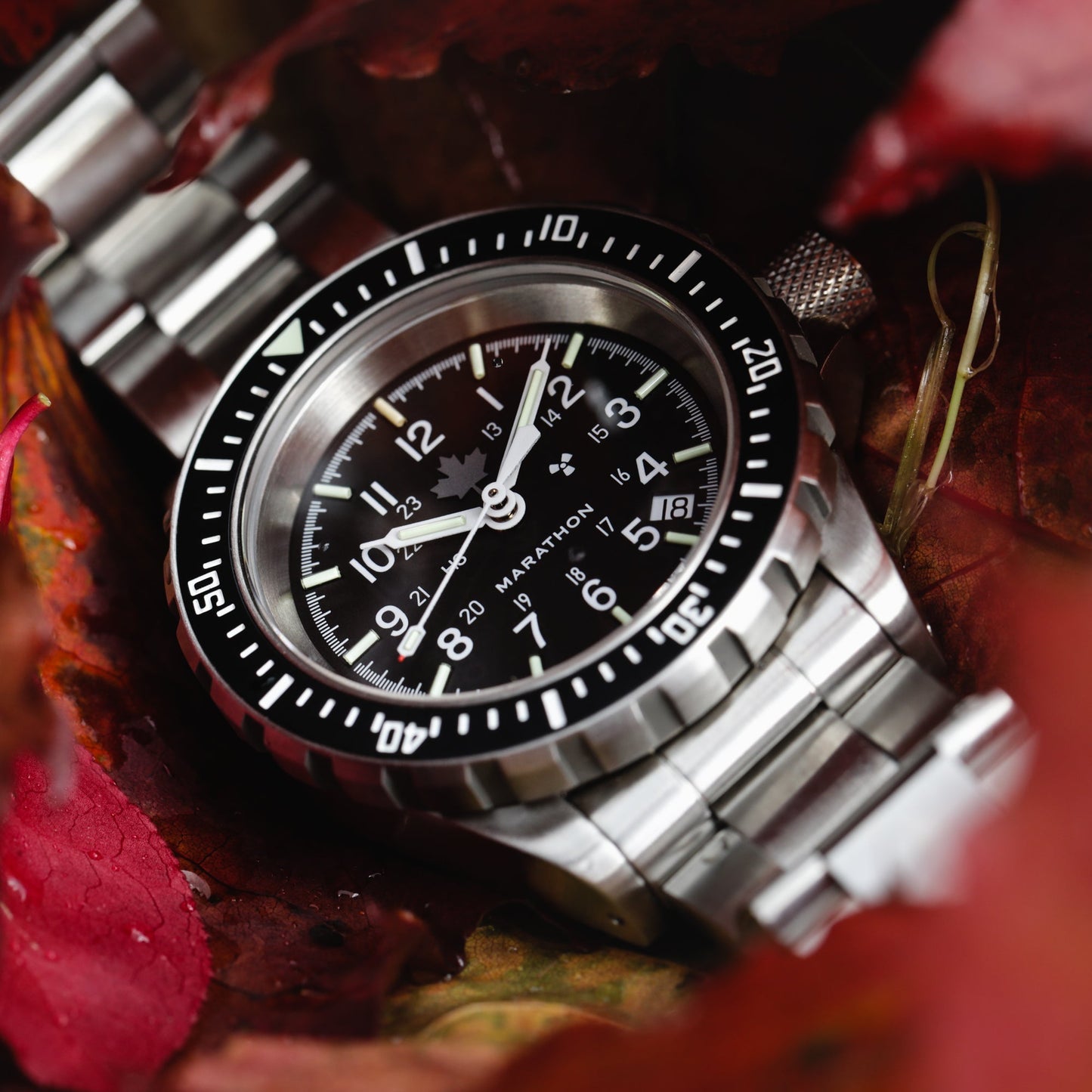 Marathon WW194006SS-0310 Large Diver's Automatic (GSAR) - 41mm - Grey Maple with Stainless Steel MA Bracelet