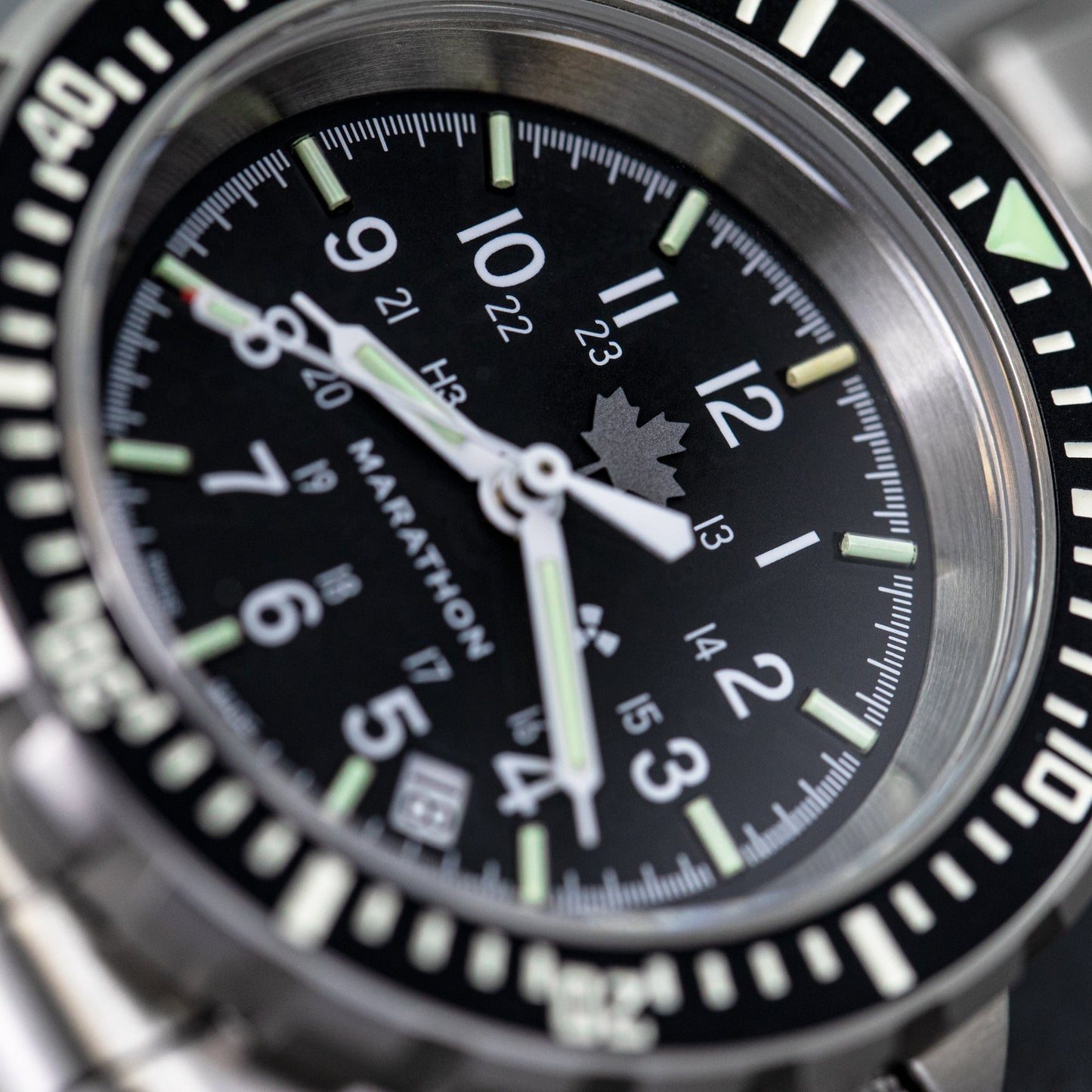 Marathon WW194006SS-0310 Large Diver's Automatic (GSAR) - 41mm - Grey Maple with Stainless Steel MA Bracelet