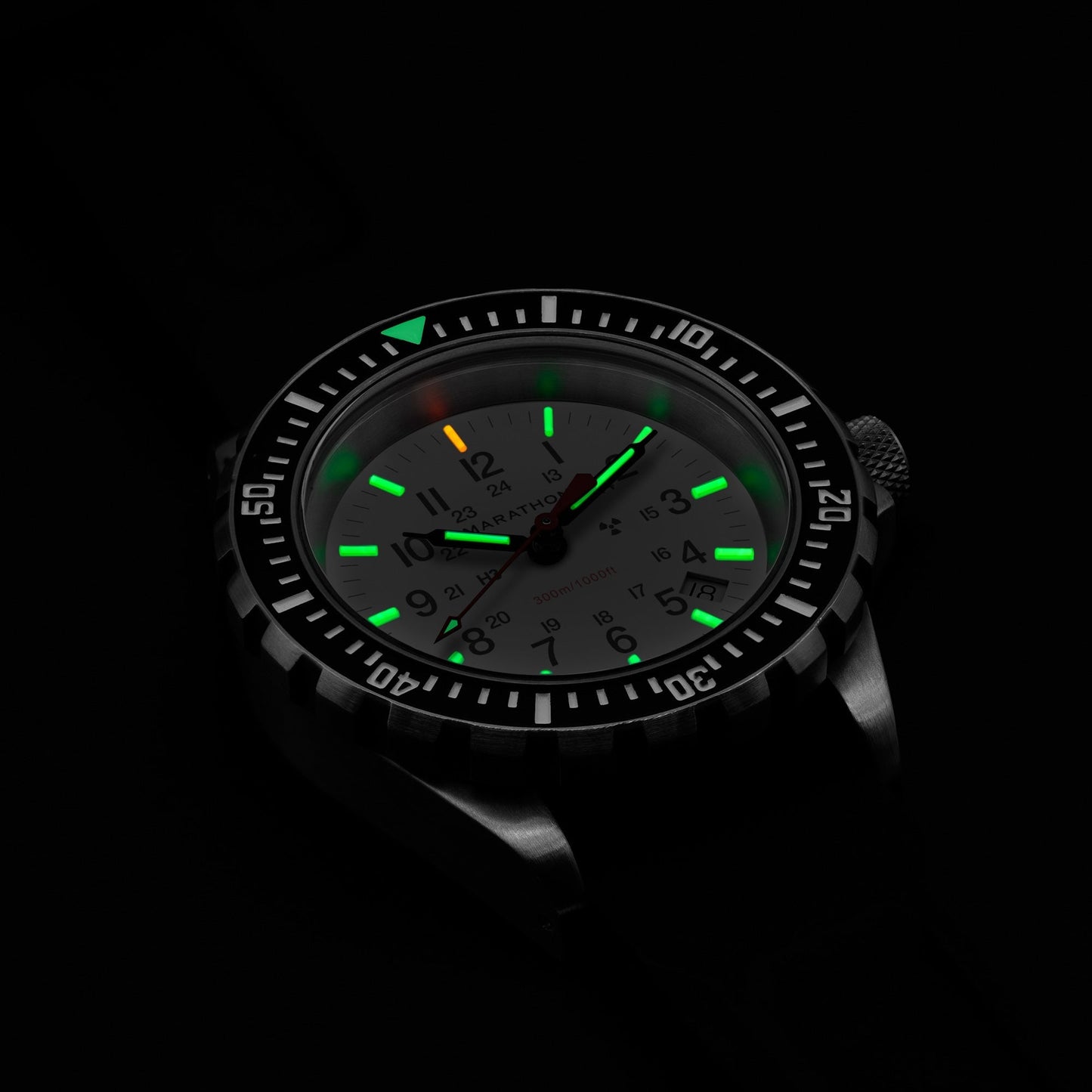 Marathon WW194007SS-0512 Arctic Edition Large Diver's Quartz (TSAR) - 41mm with Stainless Steel MA Bracelet
