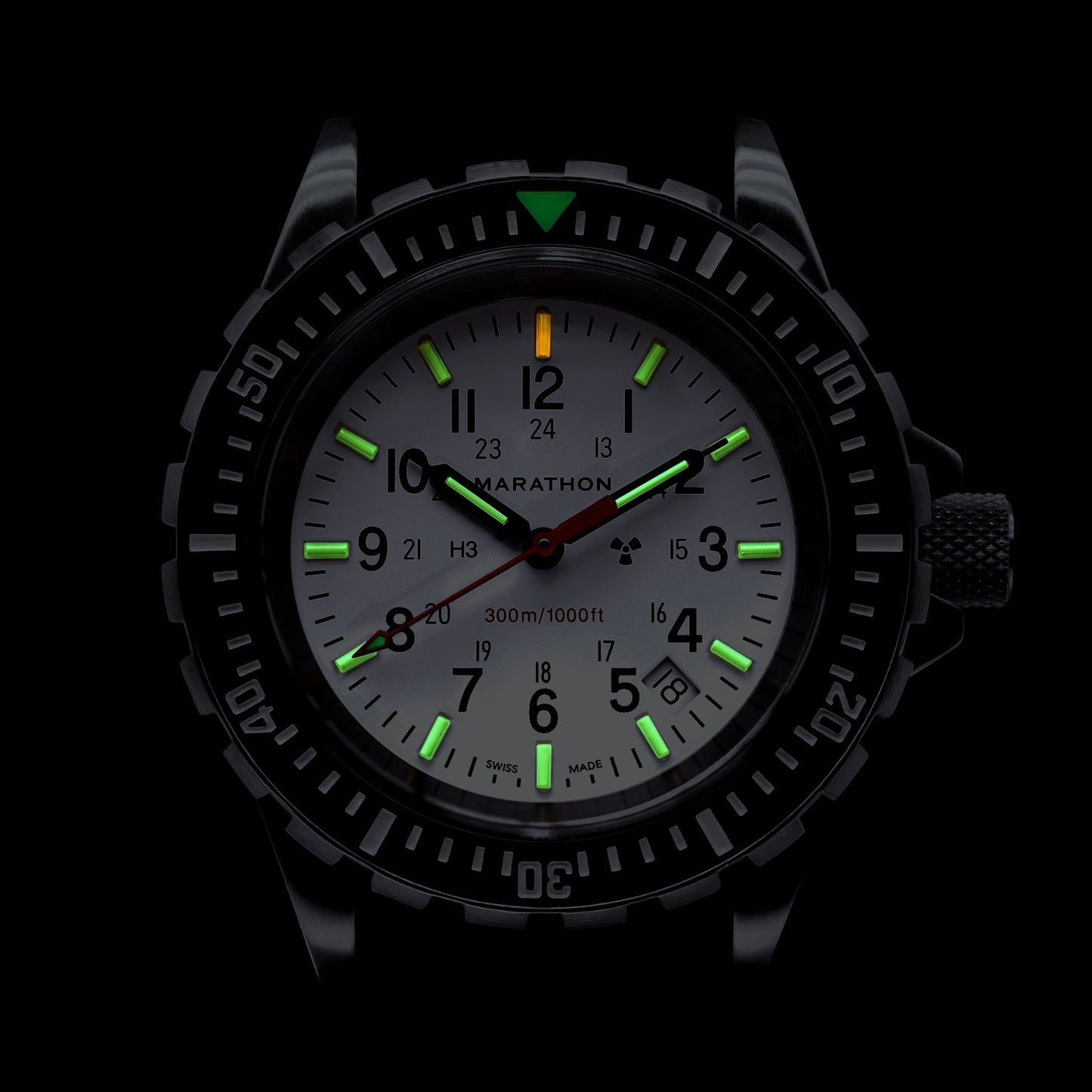 Marathon WW194007SS-0530 Arctic Edition Large Diver's Quartz (TSAR) - 41mm with 3 pieces Black Rubber Strap