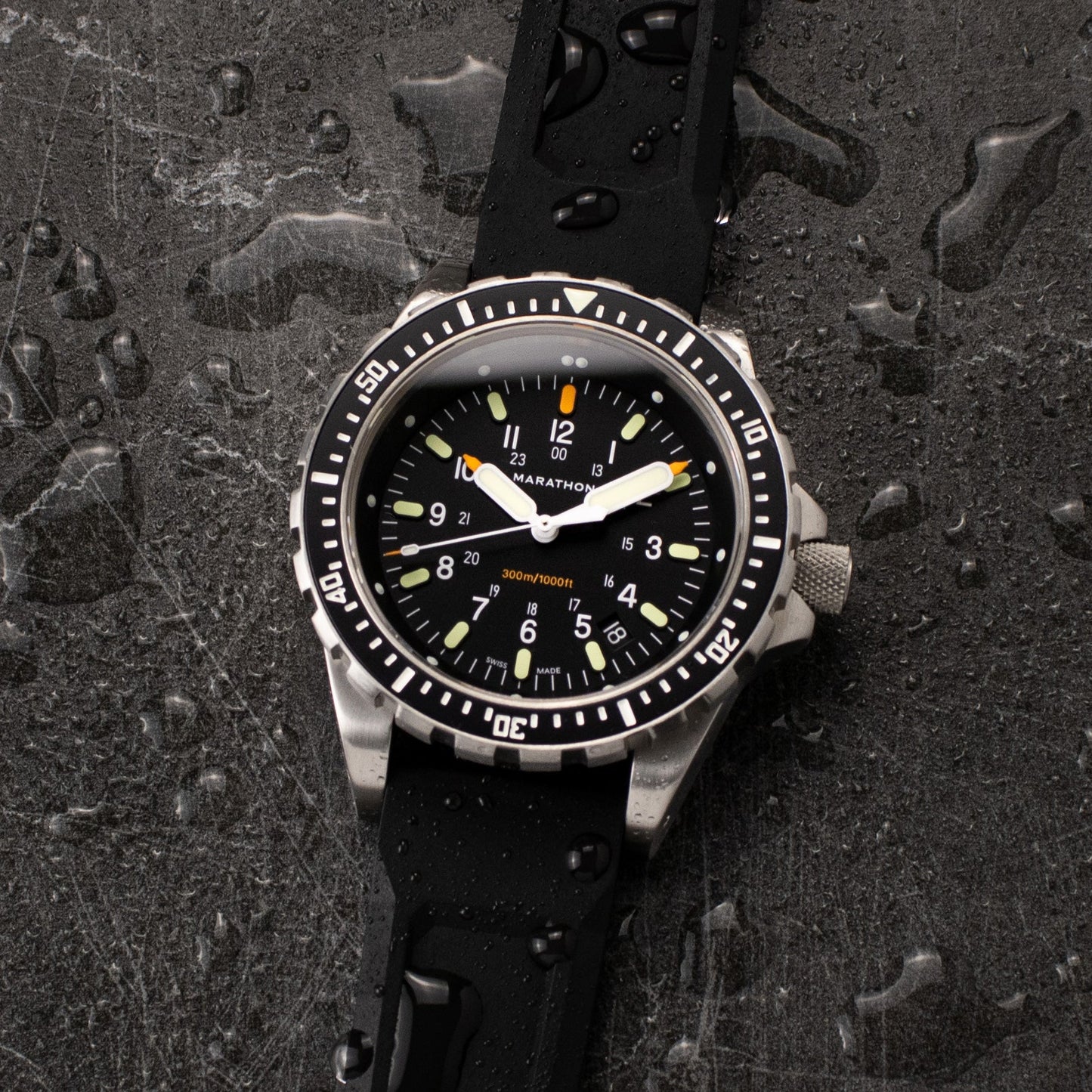 Marathon WW194018SS-0130 Jumbo Diver's Quartz (JSAR) - 46mm with 3 Pieces Black Rubber Strap