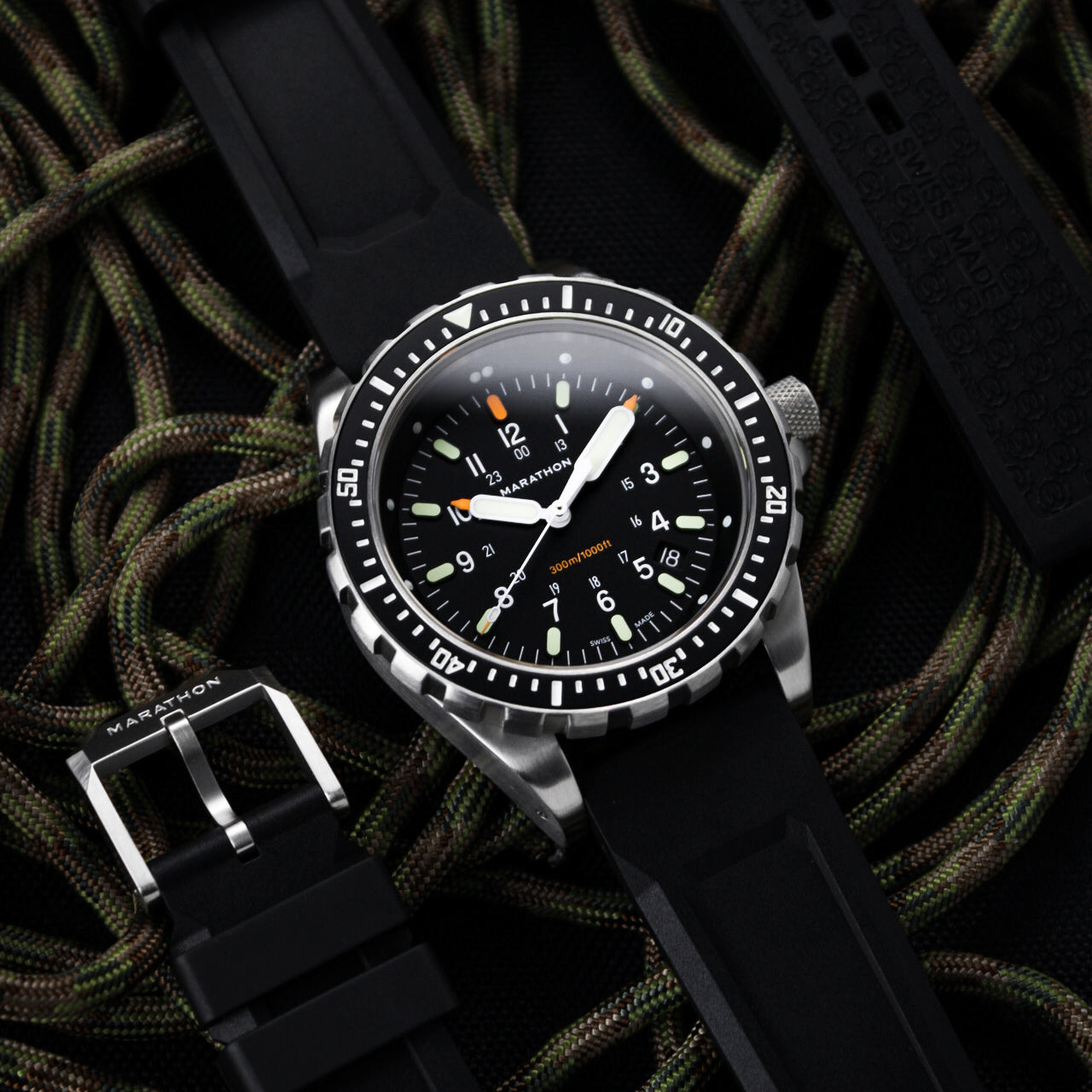 Marathon WW194018SS-0130 Jumbo Diver's Quartz (JSAR) - 46mm with 3 Pieces Black Rubber Strap