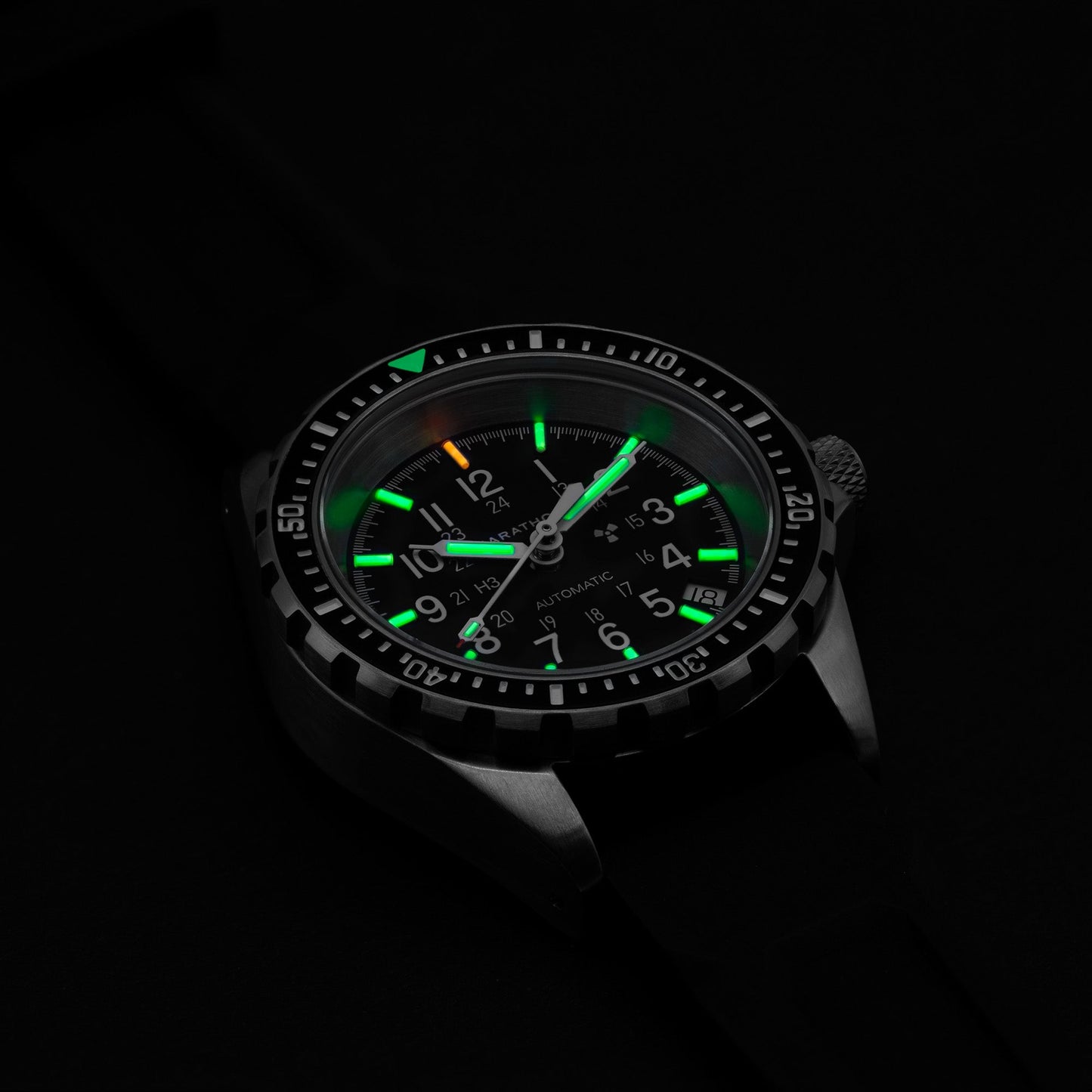 Marathon WW194026SS-0130 Medium Diver's Automatic (MSAR Auto) - 36mm with 3 pieces Black Rubber Strap
