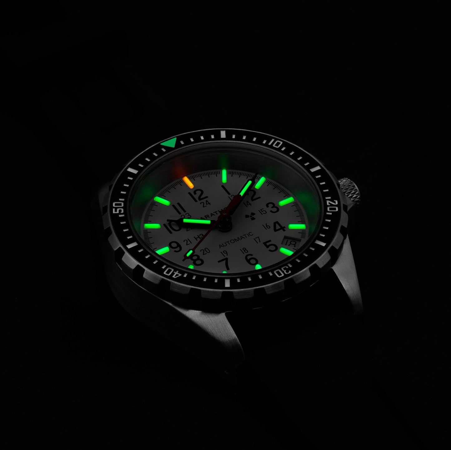 Marathon WW194026SS-0530 Arctic Edition Medium Diver's Automatic (MSAR Auto) - 36mm with 3 pieces Black Rubber Strap