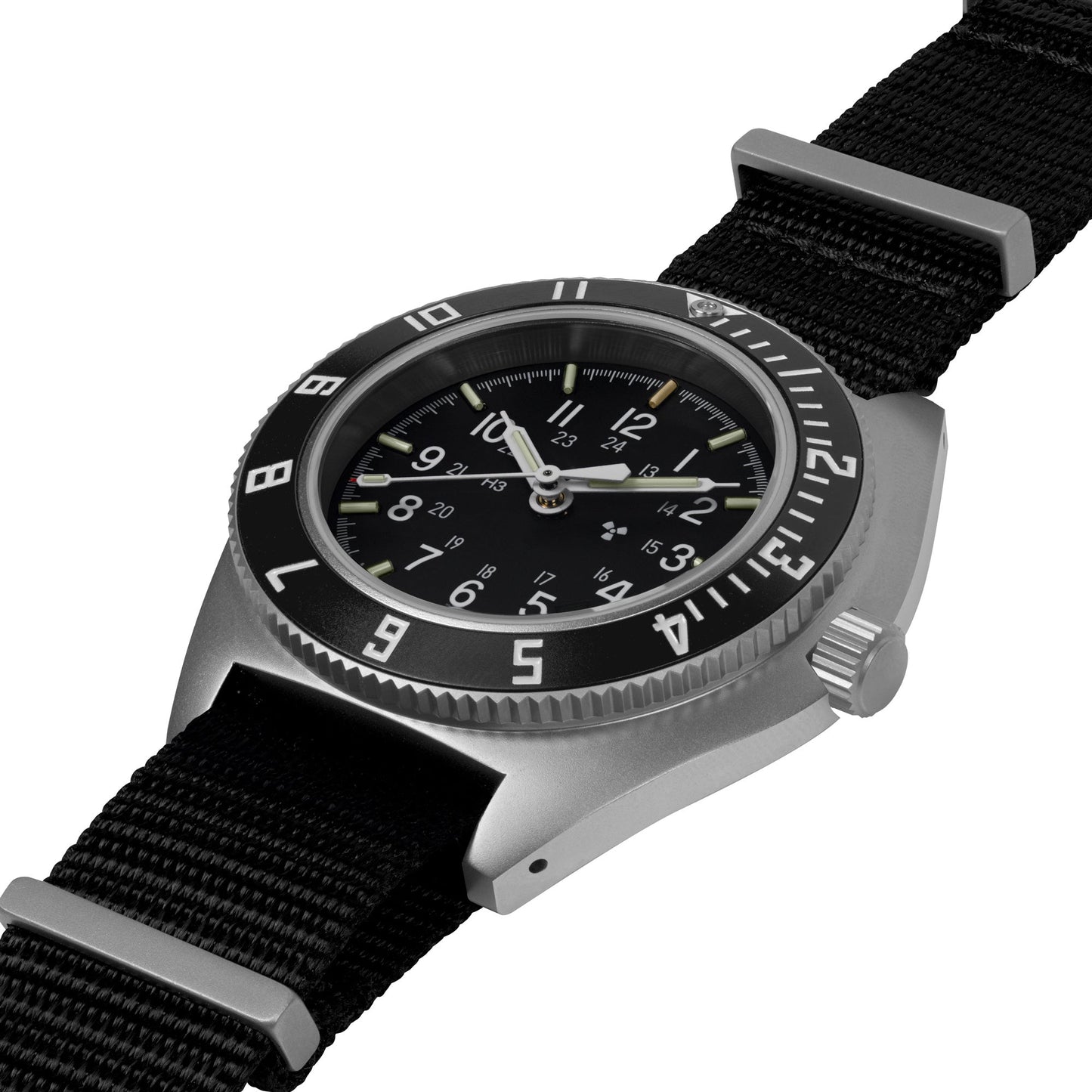 Marathon WW194029SS-0803 41mm SSNAV AUTO Standard-Issue, Tritium Pilot's Automatic, Type II, SS/BKPS DS Nylon 11"