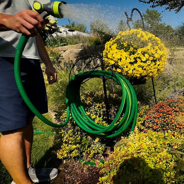 SmartFlex HSFG550GR Garden Hose, 5/8" x 50', 3/4" - 11 1/2 GHT Fittings