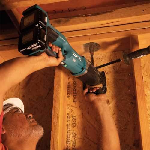 Makita XAD04PT 36V (18V X2) LXT® Brushless 7/16" Hex Right Angle Drill Kit (5.0Ah)