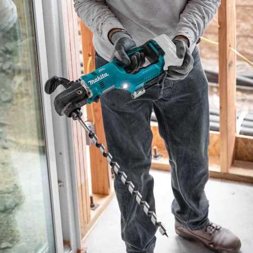 Makita XAD06T 18V LXT® Lithium‘Ion Brushless Cordless 7/16" Hex Right Angle Drill Kit (5.0Ah)