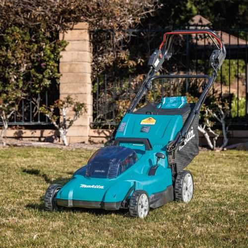 Makita XML14CT1 36V (18V X2) LXT® 19" Self‘Propelled Lawn Mower Kit with 4 Batteries (5.0Ah)