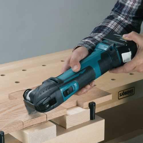 Makita XMT035 18V LXT® Lithium‘Ion Cordless Oscillating Multi‘Tool Kit (3.0Ah)