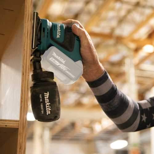 Makita XOB02Z 18V LXT® Lithium‘Ion Cordless 1/4 Sheet Finishing Sander, Tool Only