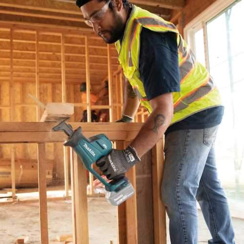 Makita XRJ08Z 18V LXT® Lithium‘Ion Brushless Cordless Compact One‘Handed Recipro Saw, Tool Only