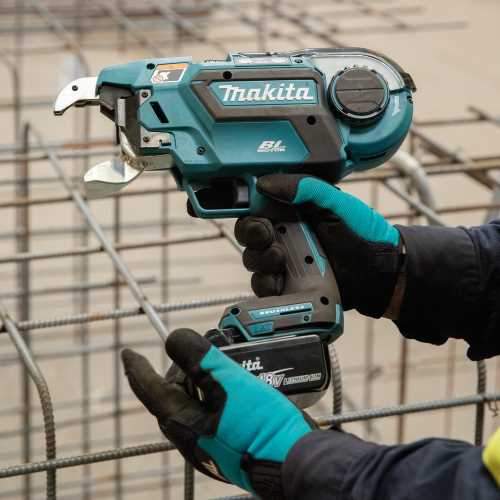 Makita XRT02TK 18V LXT® Lithium‘Ion Brushless Cordless Deep Capacity Rebar Tying Tool Kit (5.0Ah)