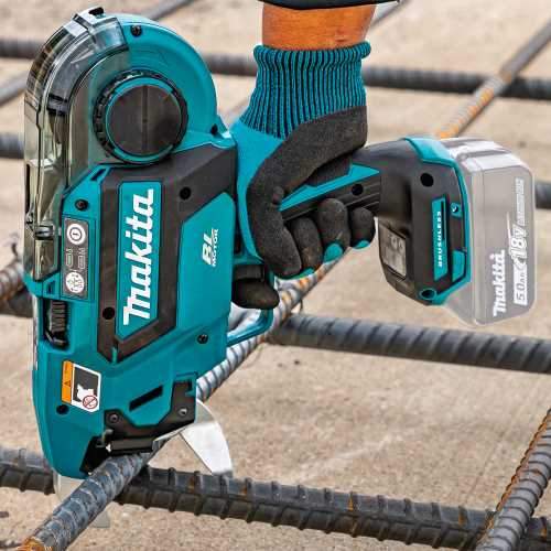 Makita XRT02ZK 18V LXT® Lithium‘Ion Brushless Cordless Deep Capacity Rebar Tying Tool, Tool Only