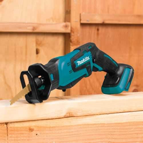 Makita XT510SM 18V LXT® Lithium‘Ion Cordless 5‘Pc. Combo Kit (4.0Ah)