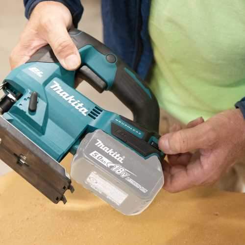 Makita XVJ04Z 18V LXT® Lithium‘Ion Brushless Cordless Jig Saw, Tool Only