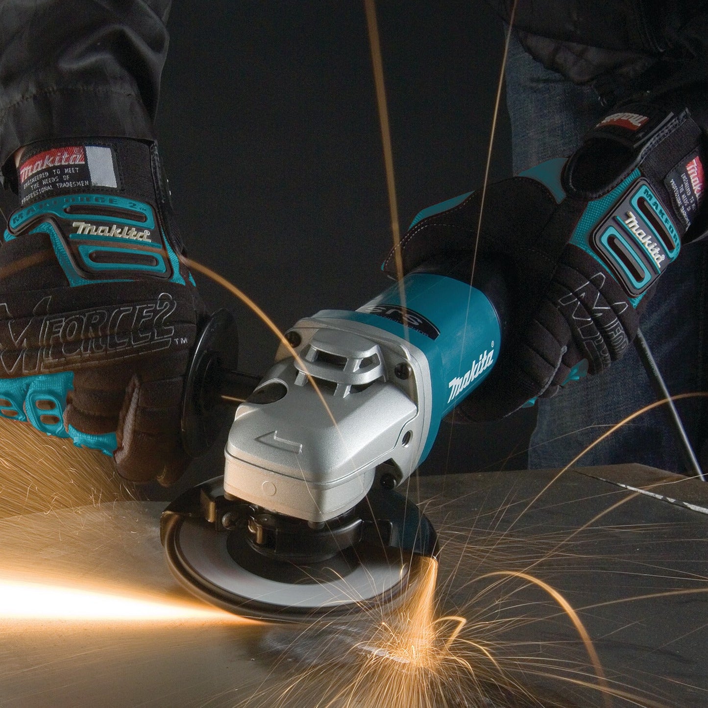 Makita 9564PC 4‘1/2" SJS, High‘Power Paddle Switch Angle Grinder