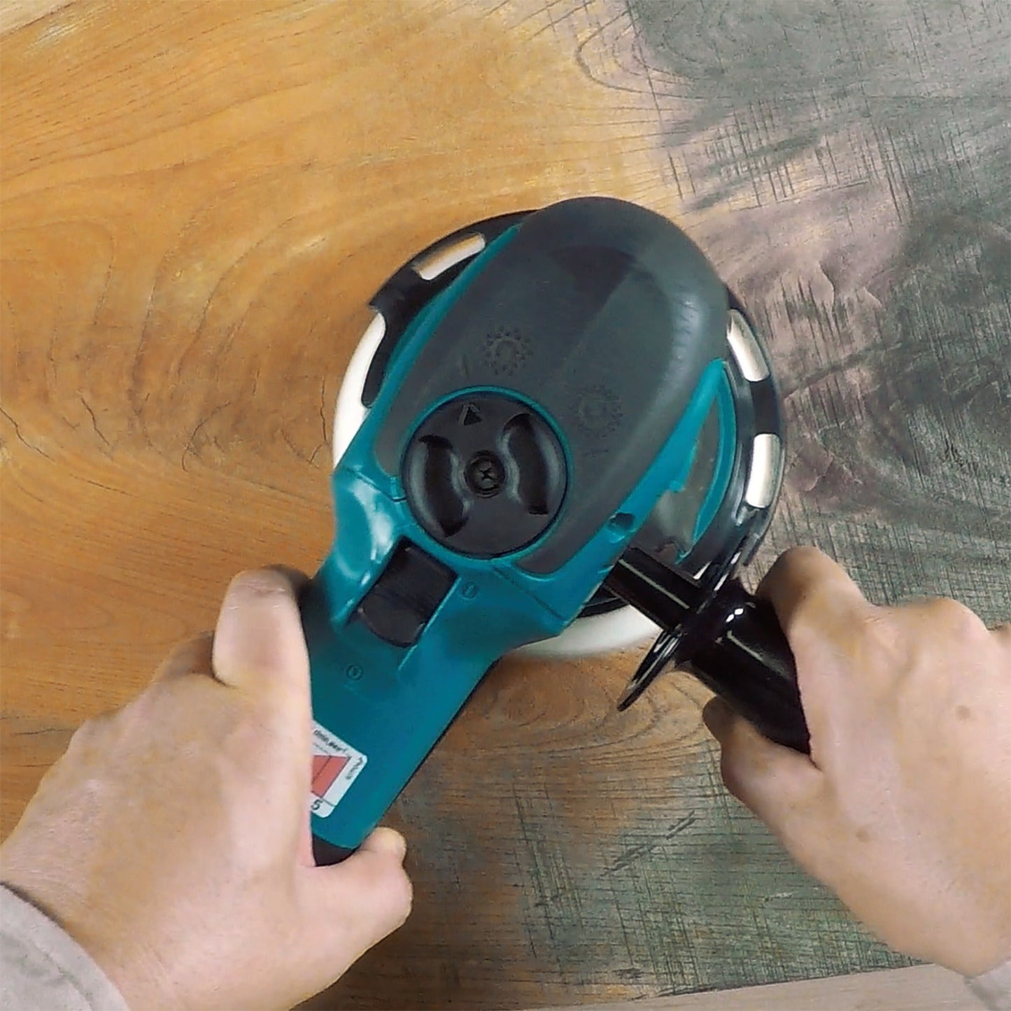 Makita BO6050J 6" Random Orbit Sander