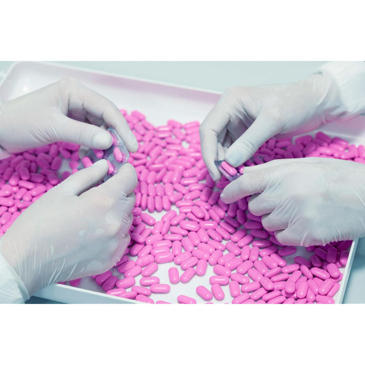 SOS Cleanroom Cleanroom RVCR1500 Series 12" Nitrile Gloves (Accelerator Free)
