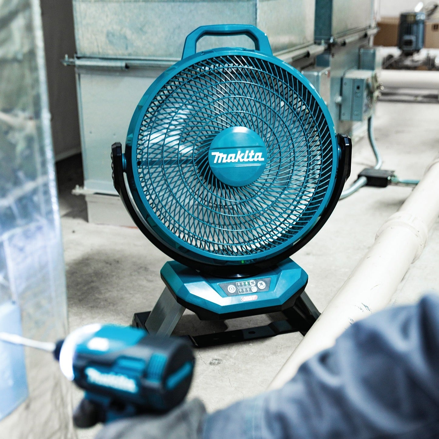 Makita CF002GZ 40V max XGT® Cordless/Corded 13" Fan, Tool Only