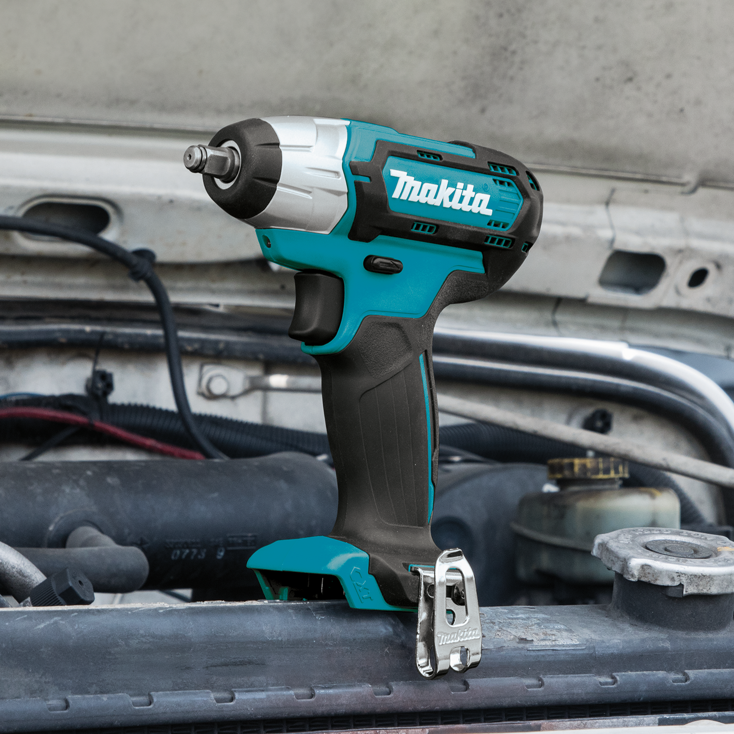 Makita WT02Z 12V Max Cxt® Lithiumion Cordless 3/8" Sq. Drive Impact Wrench, Tool Only