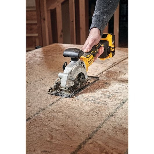 Dewalt DCS571B Atomic 20V Max* Brushless Cordless Circular Saws