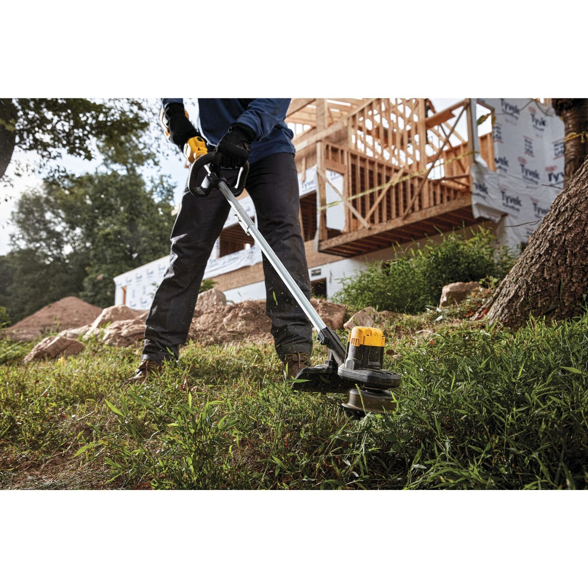 Dewalt DCST972B 60V Max* 17 In. Brushless Attachment Capable String Trimmer (Tool Only)