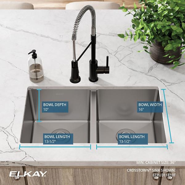 Elkay EFRU311810T Crosstown® 16 Gauge Stainless Steel 30-3/4" x 18-1/2" x 10" Equal Double Bowl Undermount Sink