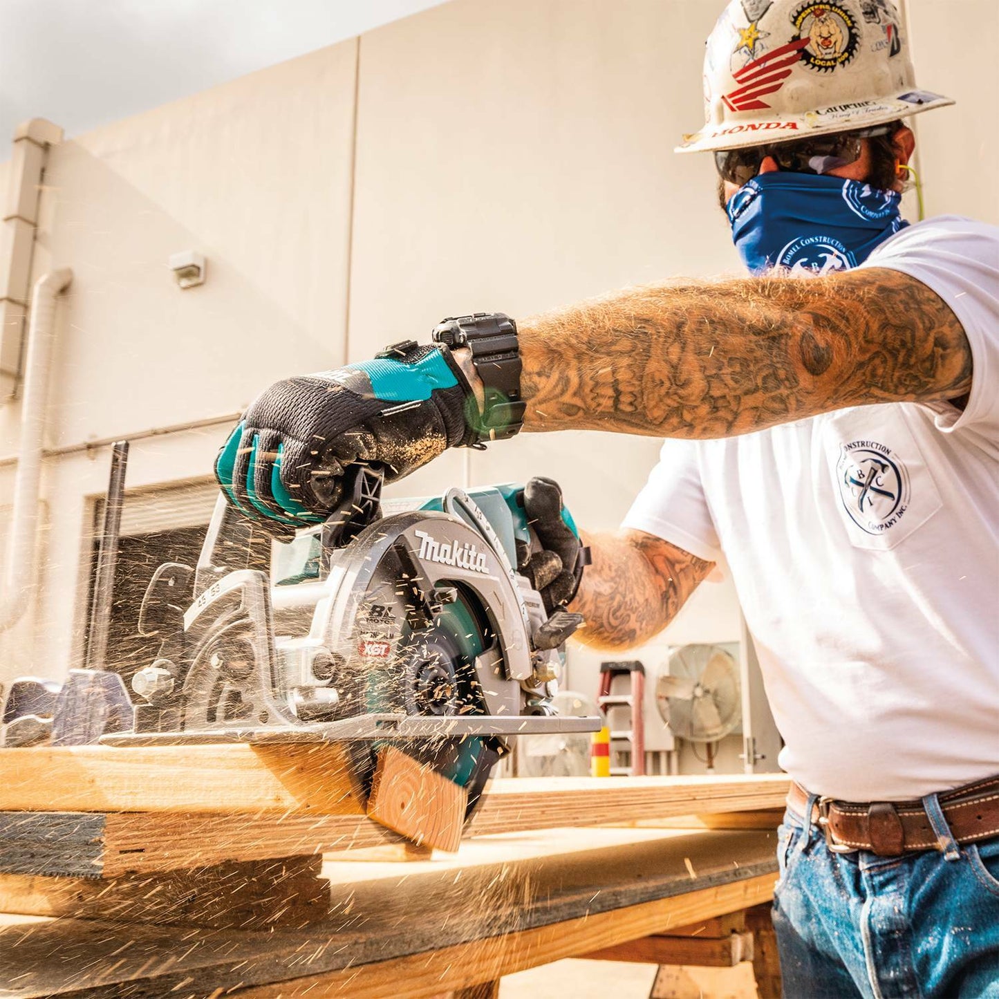 Makita GSR01Z 40V max XGT® Brushless Cordless Rear Handle 7‘1/4 Circular Saw, Tool Only