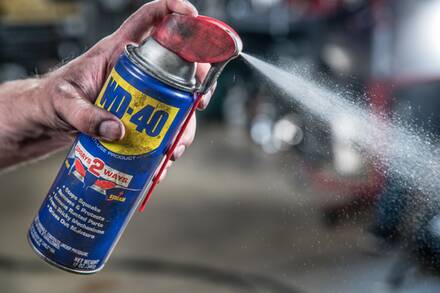 WD-40 49002 Multi-Use Product with Smart Straw Sprays 2 Ways, 8 OZ