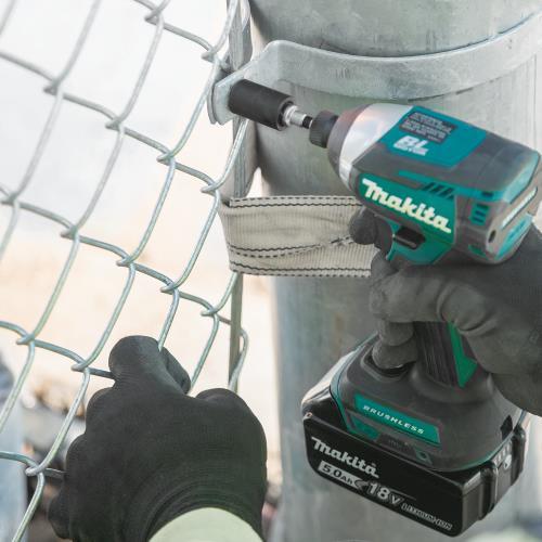 Makita E-01579 Impact XPS® 1/4" Square 2" Socket Adapter