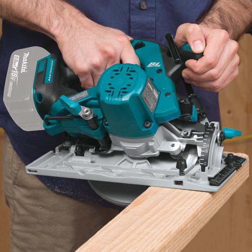 Makita XSH03Z 18V LXT® Lithium‘Ion Brushless Cordless 6‘1/2" Circular Saw, Tool Only