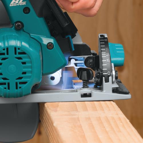 Makita XSH03Z 18V LXT® Lithium‘Ion Brushless Cordless 6‘1/2" Circular Saw, Tool Only