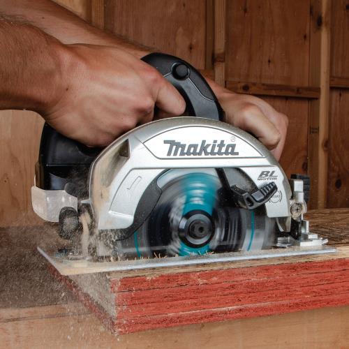 Makita XSH04ZB 18V LXT® Lithium‘Ion Sub‘Compact Brushless Cordless 6‘1/2 Circular Saw, Tool Only