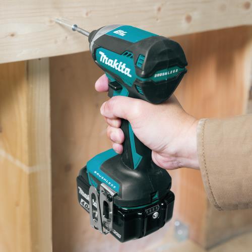 Makita XT269M 18V LXT® Lithium‘Ion Brushless Cordless 2‘Pc. Combo Kit (4.0Ah)