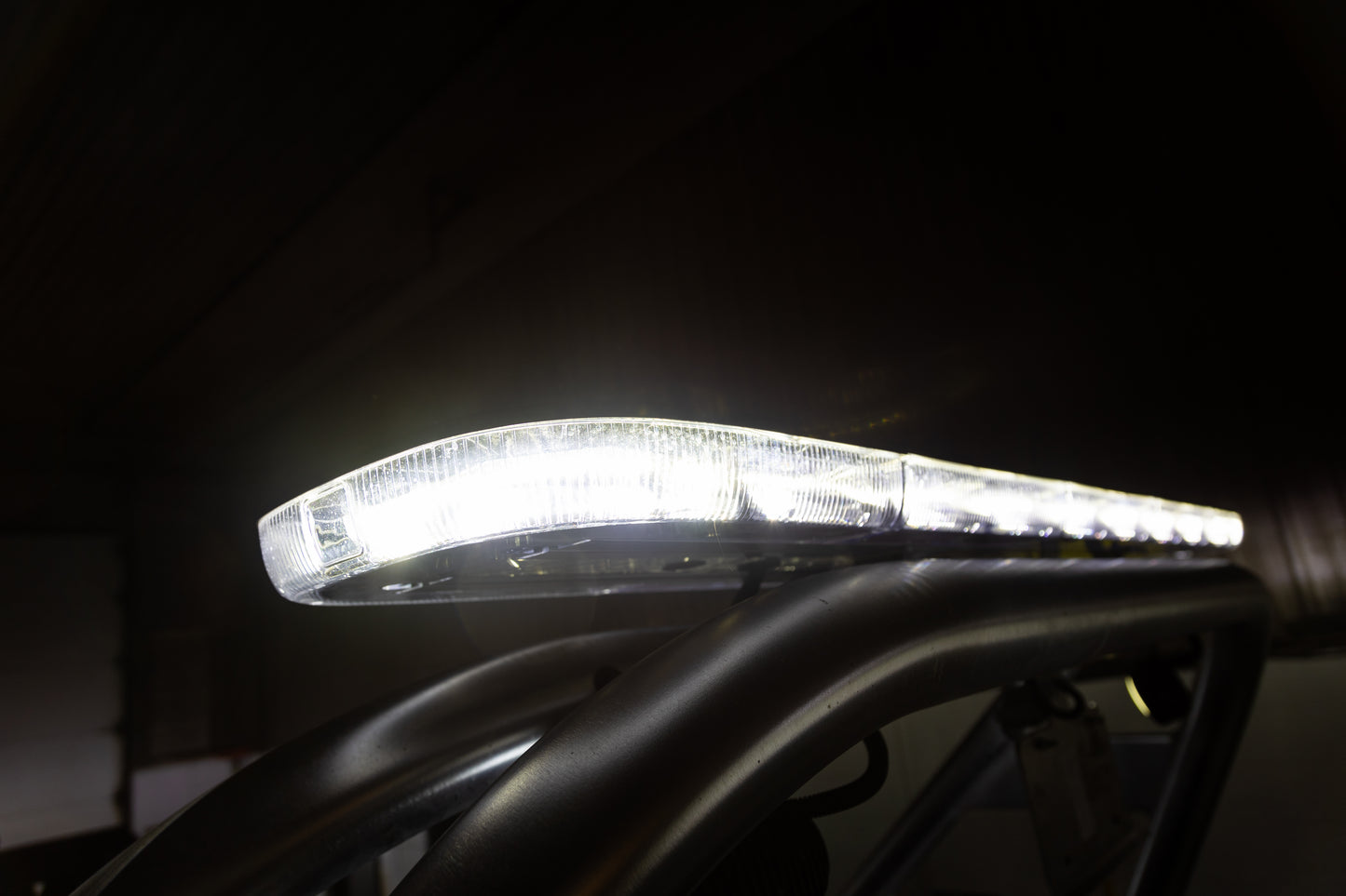 Soundoff Signal PNNLBTTEATS End Top Cover For Exterior Lightbar With Lens Translucent Tinted
