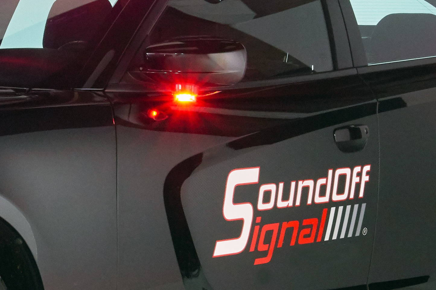Soundoff Signal PENT2B0RGW Replacement Light, 9-32 Vdc, 18 Led - Tricolor Red/Green/White