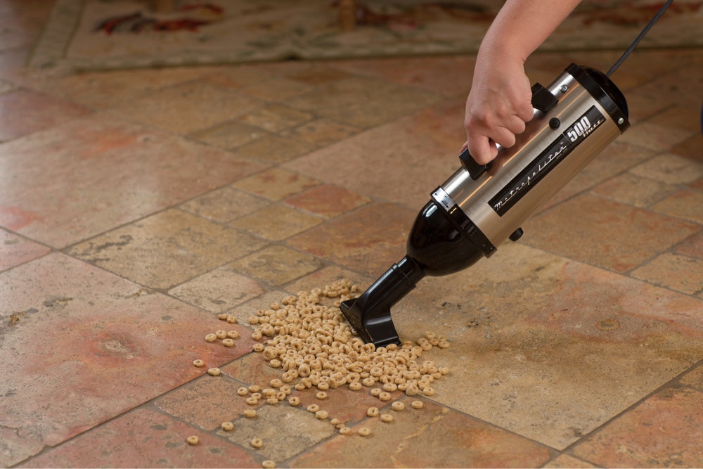 Metrovac 105I-579458 Metropolitan Evolution Hand Vac With Turbine Brush 220V / Euro