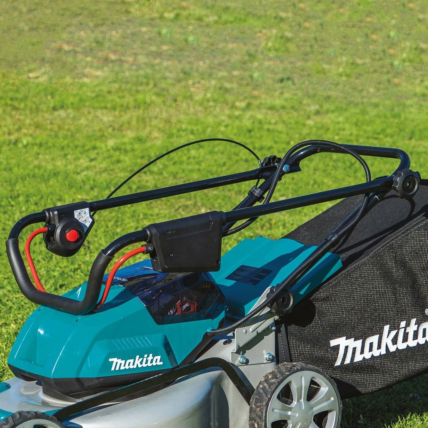 Makita XML03Z 36V (18V X2) LXT® Brushless 18" Lawn Mower, Tool Only